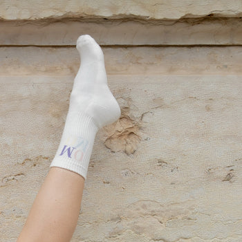 Yoga sports socks OM OM organic cotton Ava - white | color:weiß | yoga damen socken OM OM ava | bio baumwolle recyceltes polyester | sportsocken OM OM | yoga damen socken nachhaltig