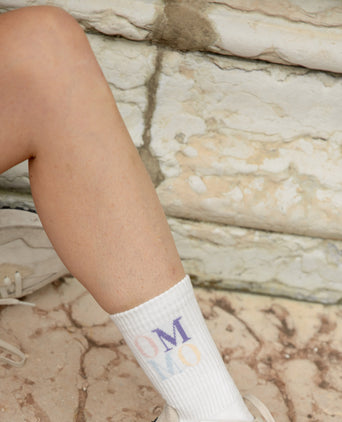 Yoga Sportsocken OM OM Bio Baumwolle Ava - weiß | color:weiß | yoga damen socken OM OM ava | bio baumwolle recyceltes polyester | sportsocken OM OM | yoga damen socken nachhaltig