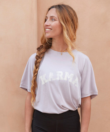 Yoga Boxy T-Shirt Karma Bio Baumwolle Tencel™ Sora - lila | color:lila | yoga damen boxy t-shirt sora | bio baumwolle tencel | t-shirt karma | yoga damen t-shirt nachhaltig