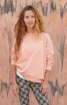 Yoga Loose Sweater OM Bio Baumwolle Pia - rosa | color:rosa | yoga Loose Sweater OM Bio Baumwolle Pia | bio baumwolle | sweatshirt om stick | yoga damen pullover nachhaltig