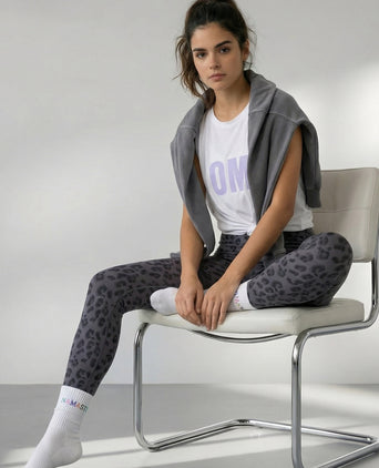 Yoga Soft Leggings Leo Bio Baumwolle Luna - grau | color:grau | yoga damen soft leggings leo luna | bio baumwolle | yoga leggings leo | yoga damen leggings nachhaltig