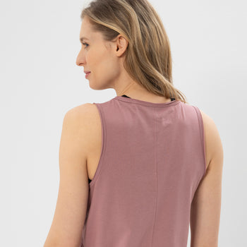Yoga Knot Tank Moon Organic Cotton Tencel™ Tari - pink | color:rosa | yoga damen loose knoten tank top tari | bio baumwolle tencel | top moon knoten | yoga damen tank top nachhaltig