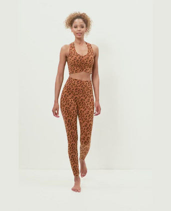 Yoga BH Leo Cropped - Mittlerer Halt - Tencel™ Bio Baumwolle - braun | color:braun |yoga bh leo tencel braun