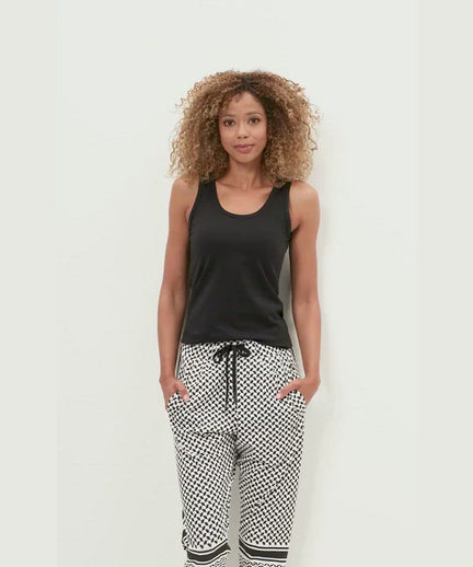 Basic Tank 2.0 Bio Baumwolle - schwarz | color:schwarz |enges yoga tank schwarz baumwolle