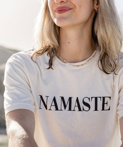 Loose T-Shirt Namaste Bio Baumwolle - schwarz | color:schwarz |yoga t-shirt namaste weiß