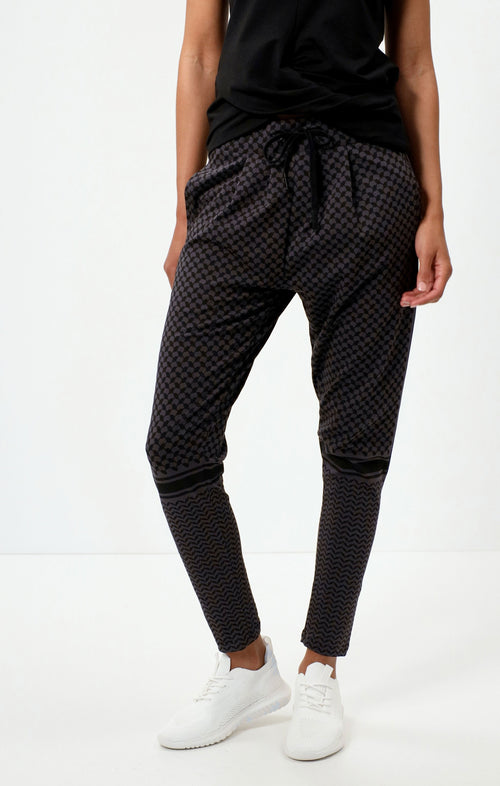 | color:grau |yoga harem pants keffiah grau |yoga kleidung