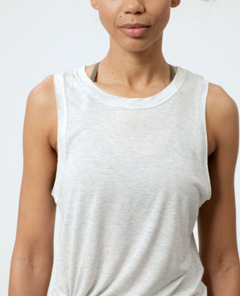 Basic Athletic Tank Rainbow Tencel™ - hellgrau melange | color:grau |tencel tank yoga grau |yoga kleidung