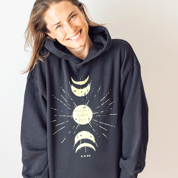 Boxy Hoodie ReConnect by Sinah Diepold - Kale & Cake - schwarz | color:schwarz |yoga hoodie sinah diepold kale&cake |hoodie mond sonne