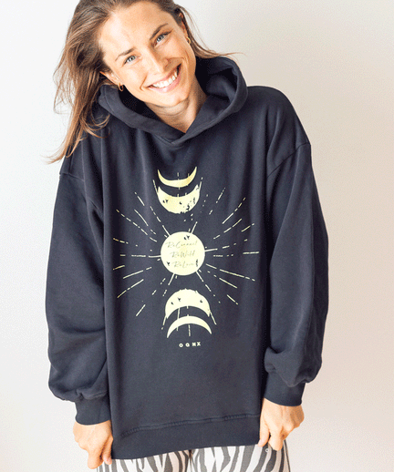 Boxy Hoodie ReConnect by Sinah Diepold - Kale & Cake - schwarz | color:schwarz |yoga hoodie sinah diepold kale&cake |hoodie mond sonne