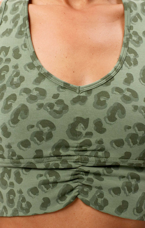 | color:grün |yoga bh leo cropped top grün