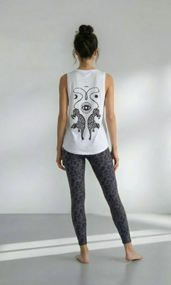 Yoga Athletic Tank 2.0 Cosmic Leopard Bio Baumwolle Tencel™ Tara - weiß