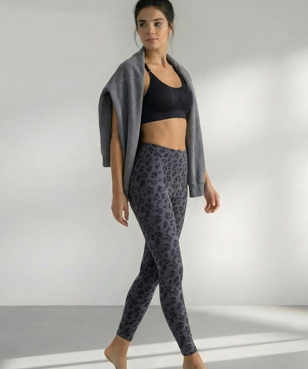 | color:grau | yoga damen soft leggings leo luna | bio baumwolle | yoga leggins leo | yoga damen leggins nachhaltig