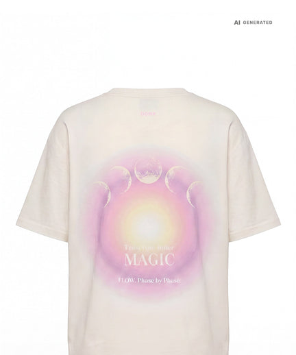 Yoga Boxy T-Shirt 2.0 Aura Bio Baumwolle Sora - weiß – AI GENERATED / KI-GENERIERT