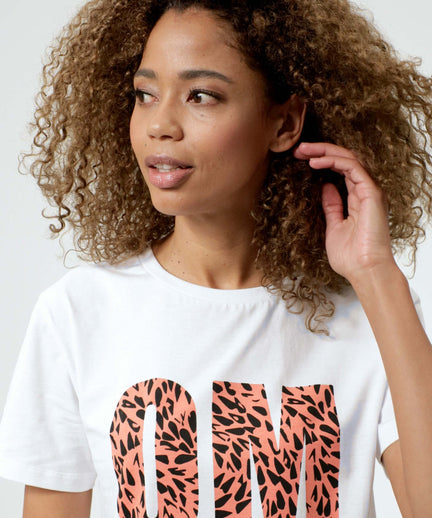 | color:orange |yoga t-shirt OM orange