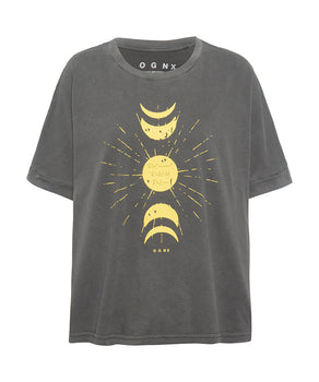 | color:grau |yoga t-shirt sinah diepold kale&cake |t-shirt mond sonne