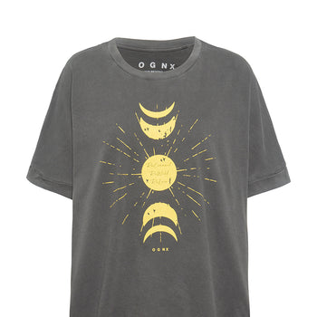 | color:grau |yoga t-shirt sinah diepold kale&cake |t-shirt mond sonne