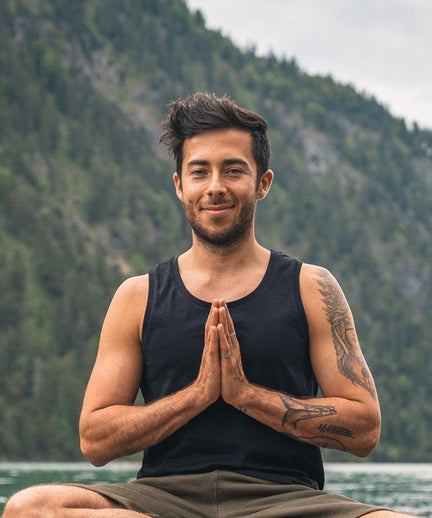 | color:schwarz |yoga tank männer schwarz